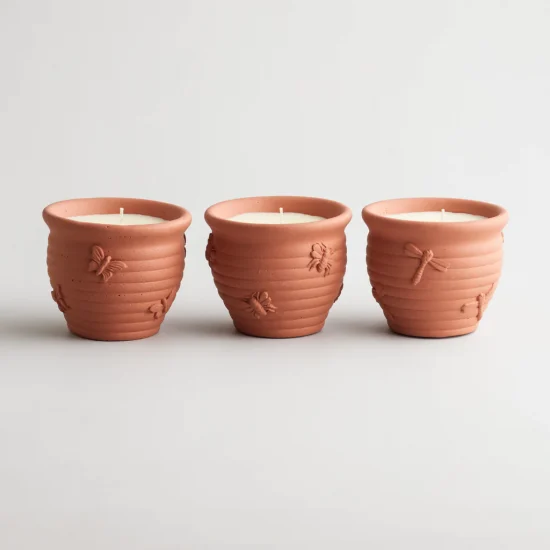 Nature's Garden Large Terracotta Potted Candle